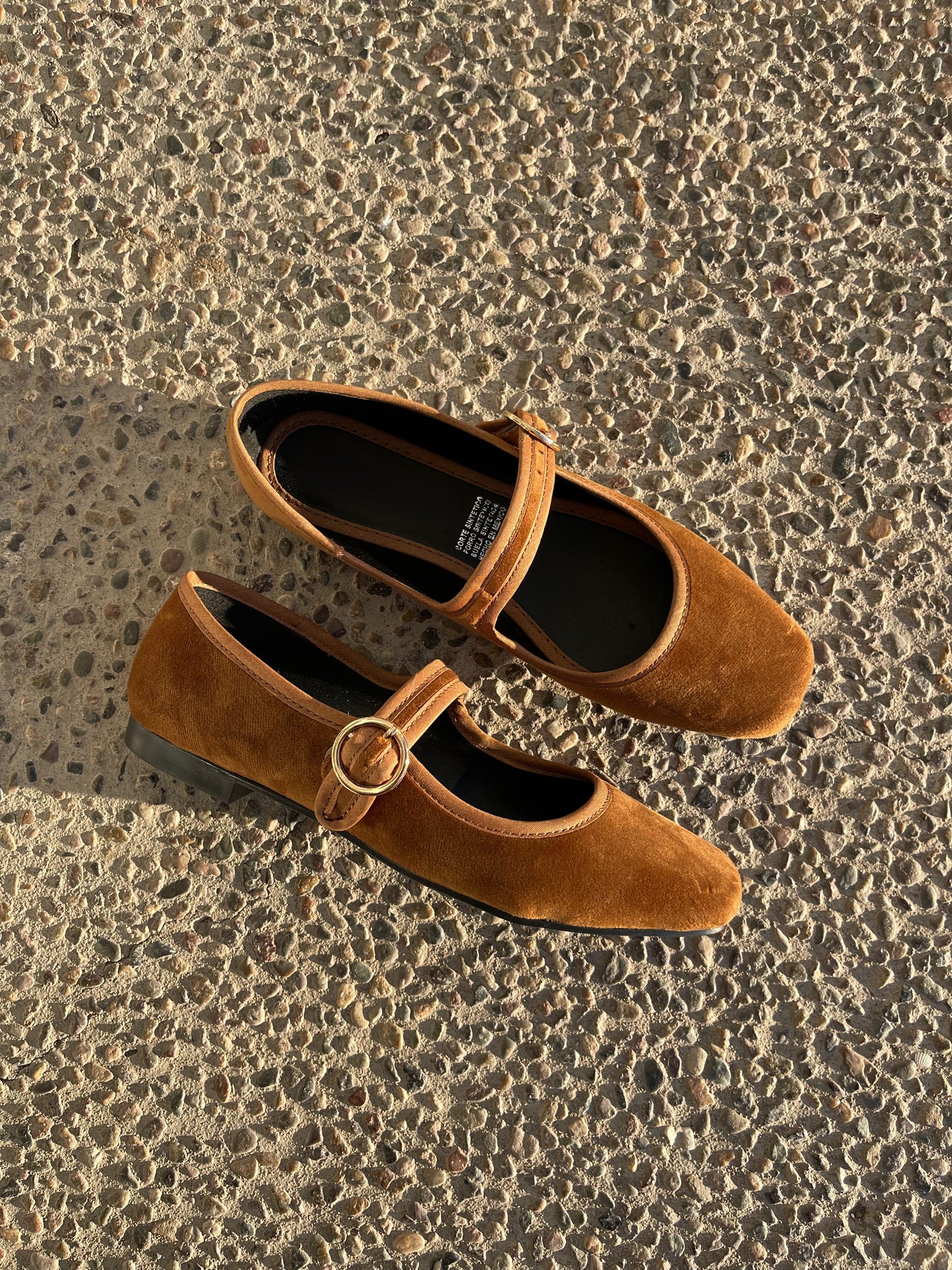 FLATS EMMA MIEL