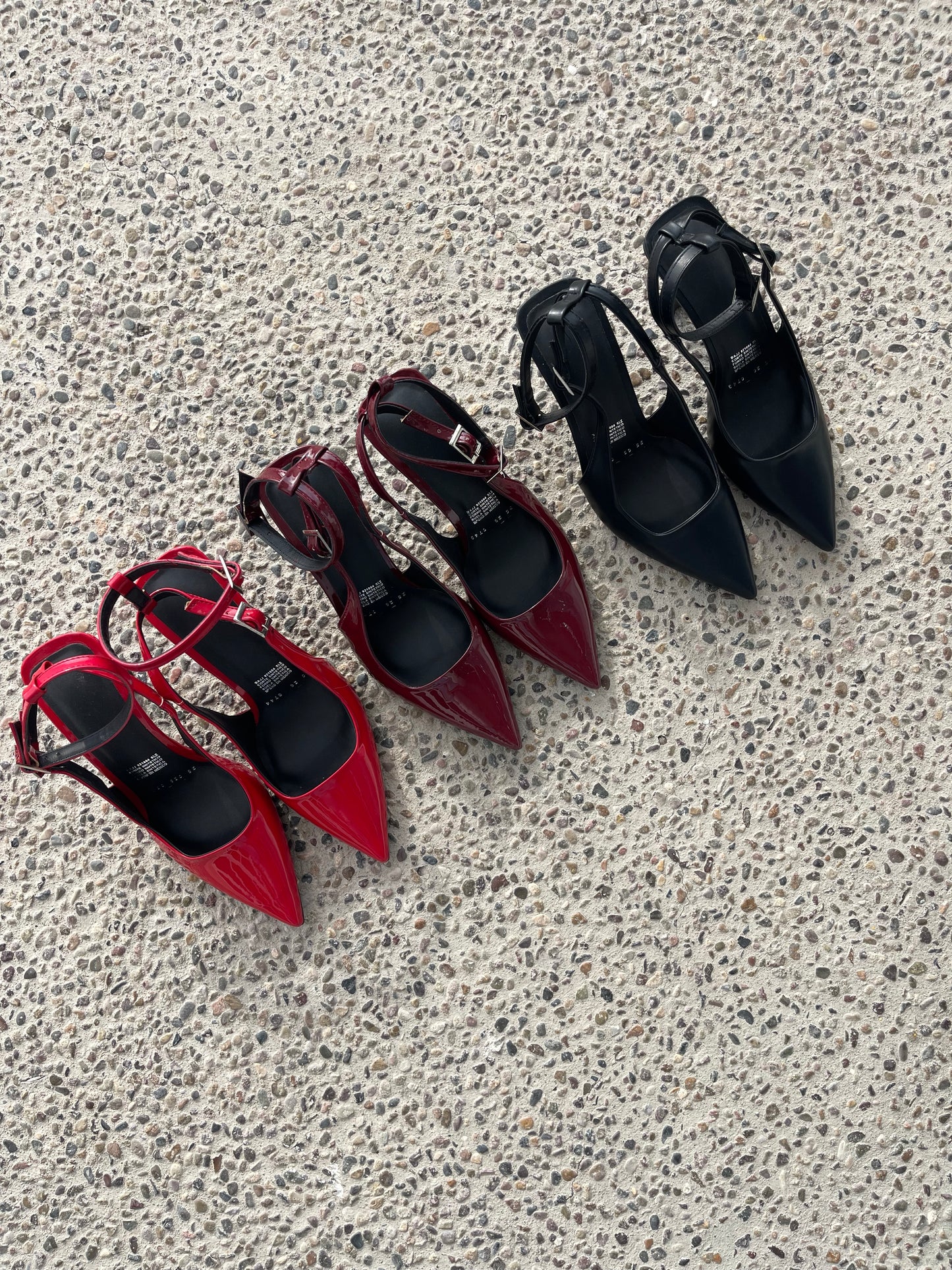 ZAPATILLAS DINORAH VINO (con pulsera)