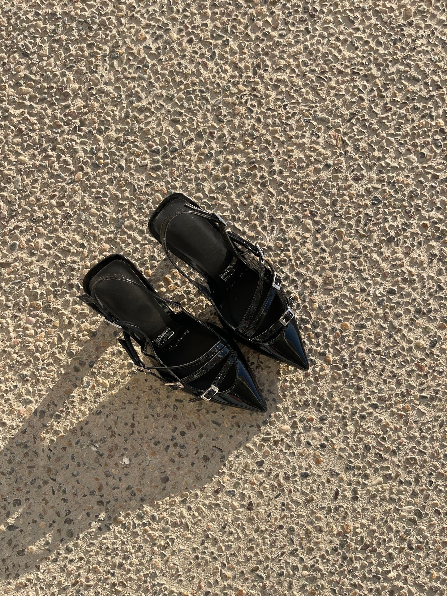 ZAPATILLAS DEMI NEGRO