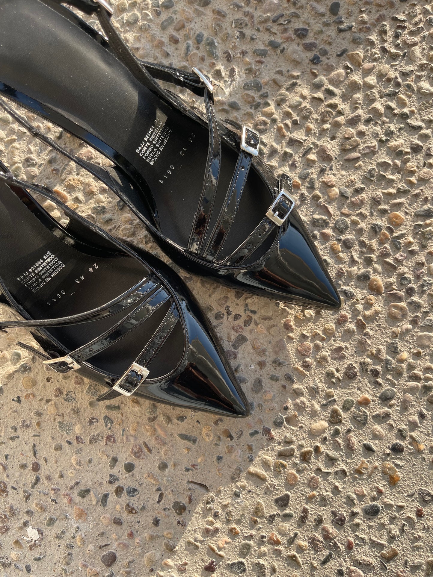 ZAPATILLAS DEMI NEGRO
