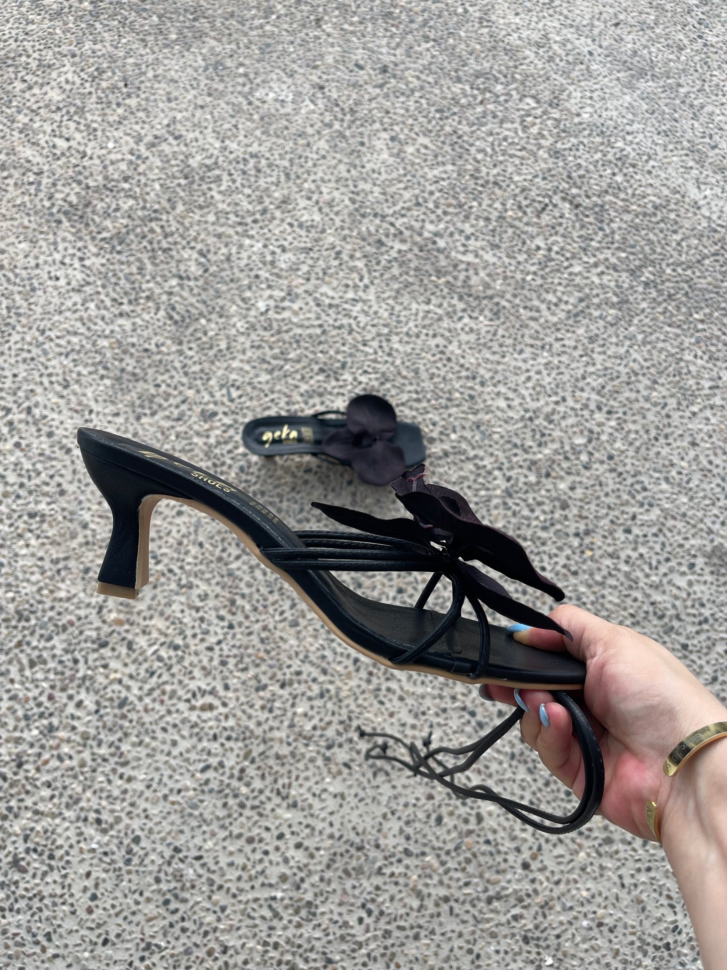 ZAPATILLA ORQUÍDEA NEGRO