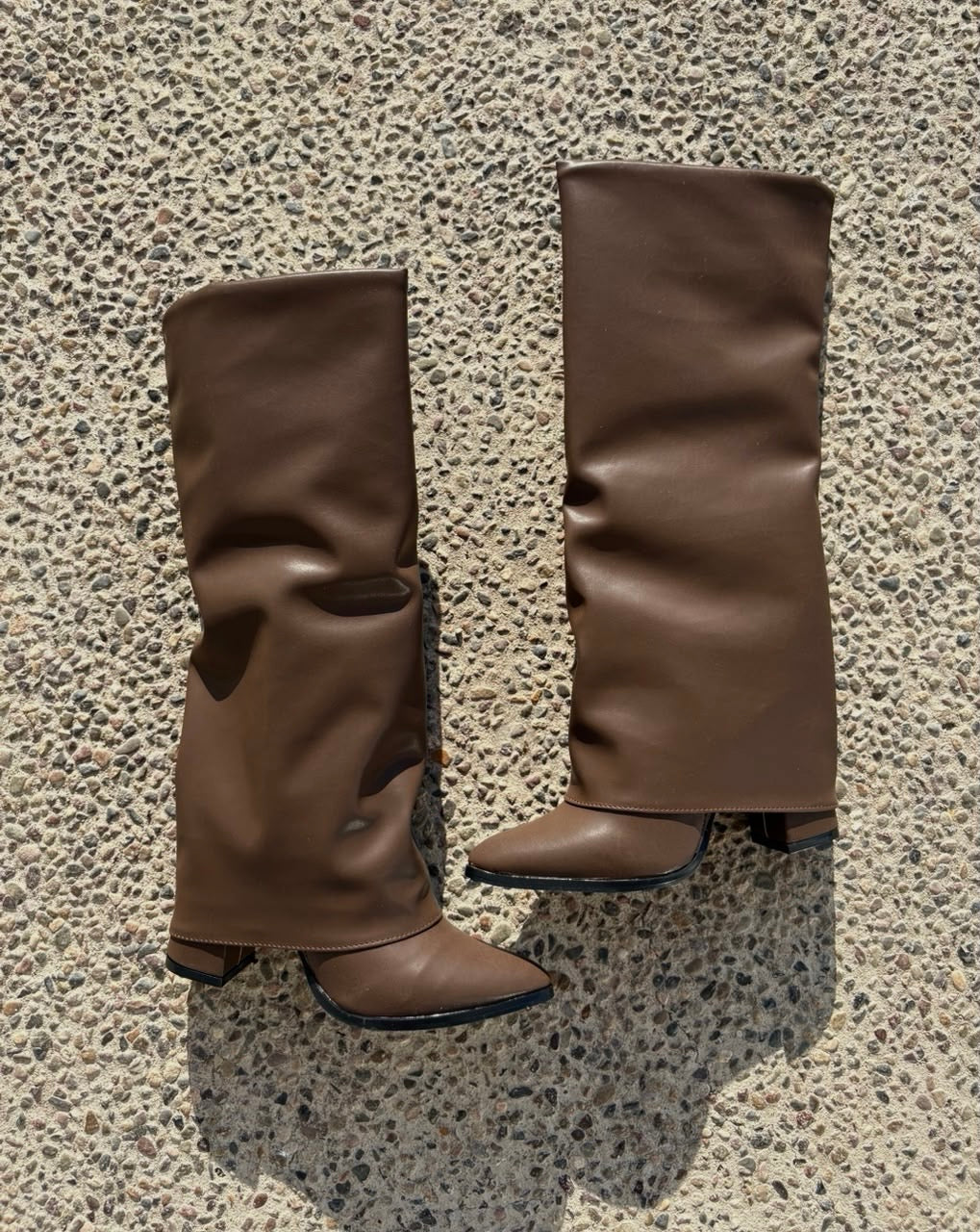 BOTAS CANNES CHOCOLATE
