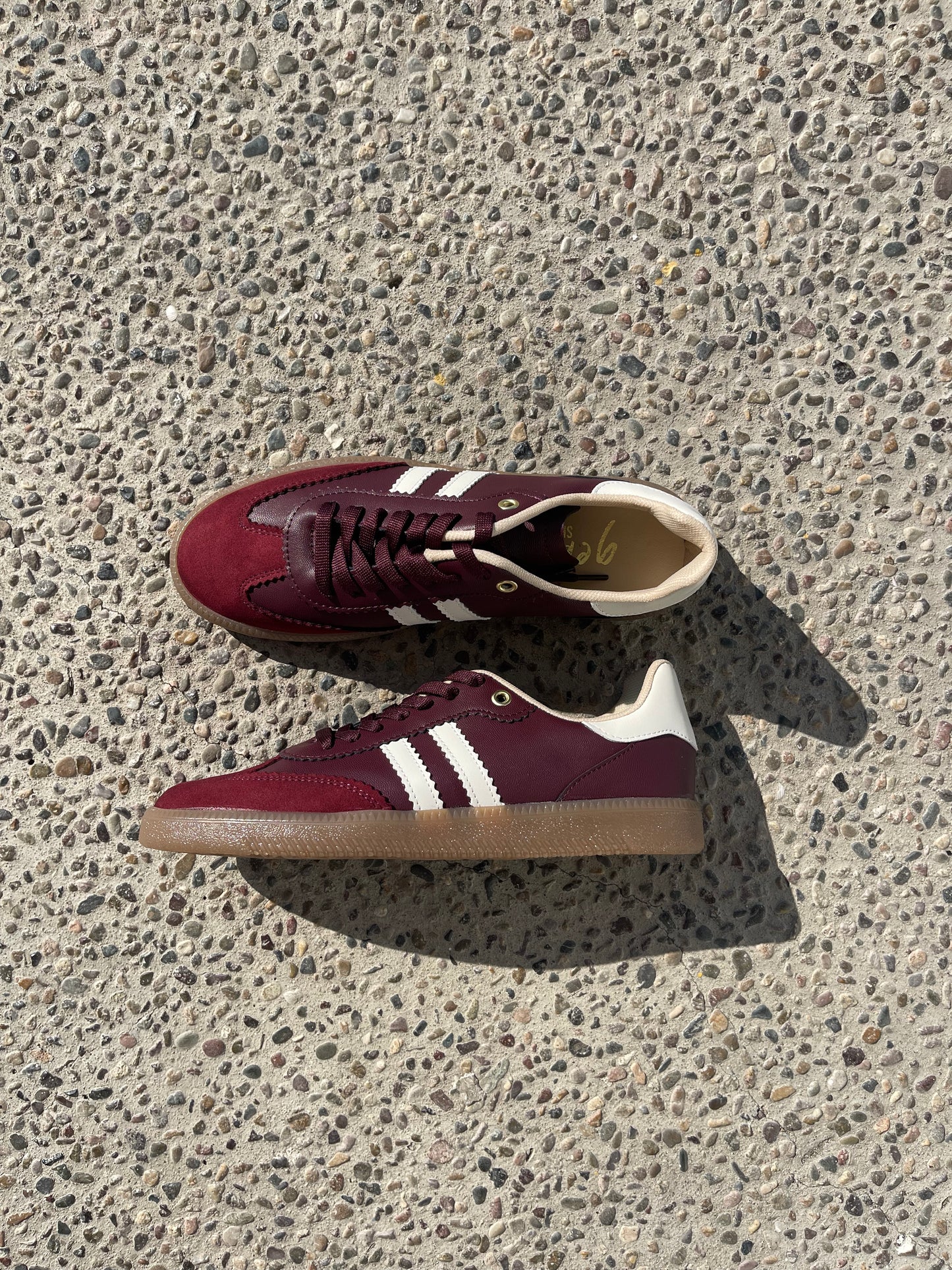 TENIS SAM VINO