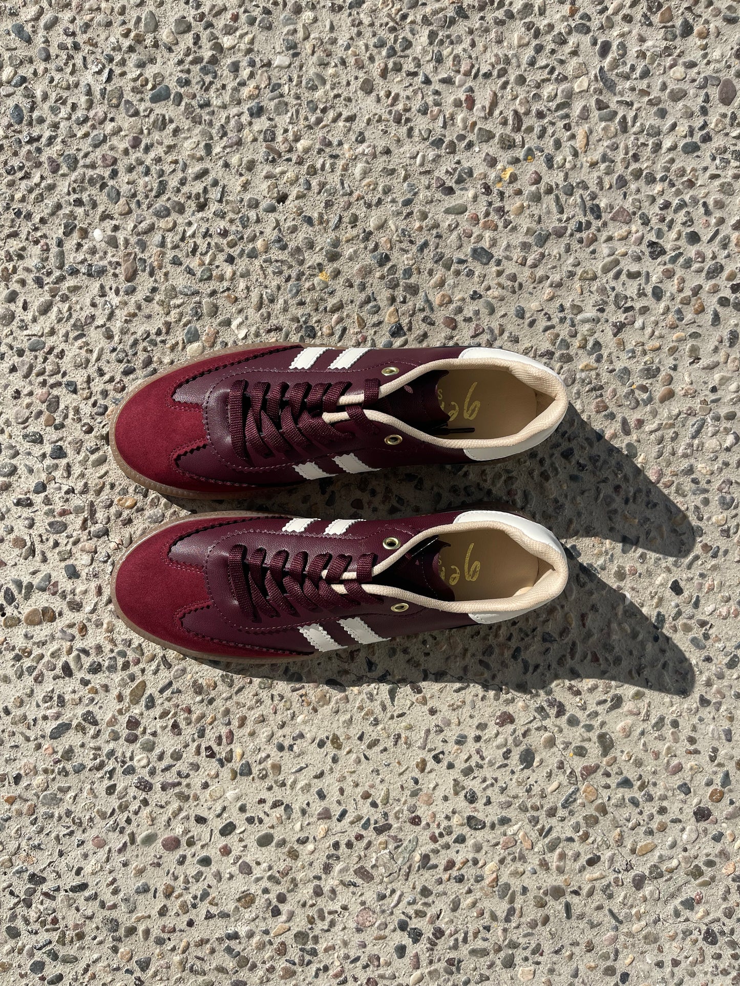 TENIS SAM VINO