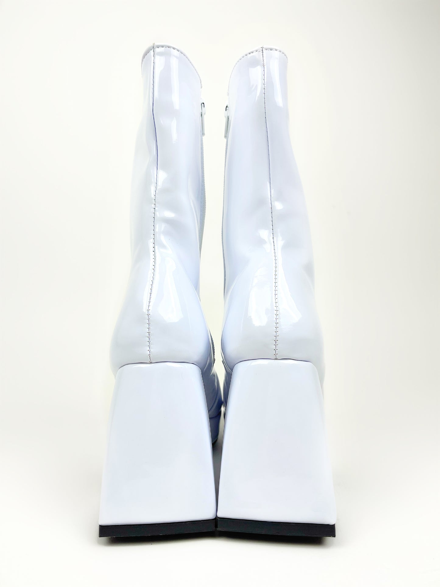 BOTA YEYÉ BLANCO