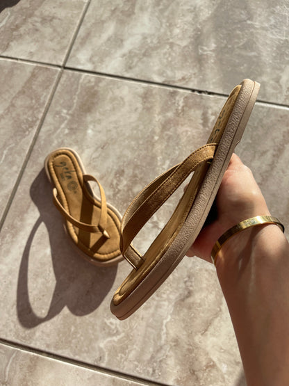 SANDALIAS ANDREA CAMEL