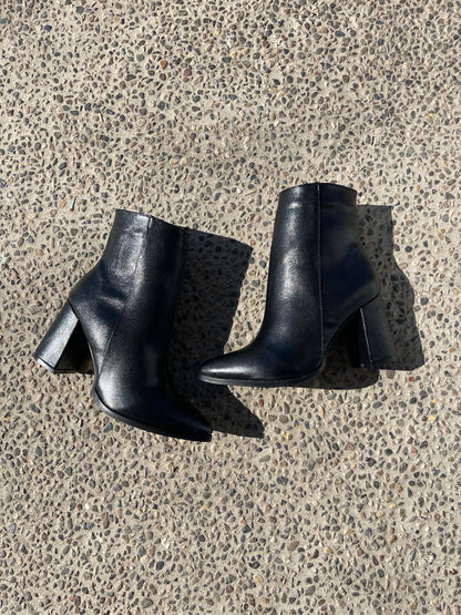 BOTINES KARLA NEGRO