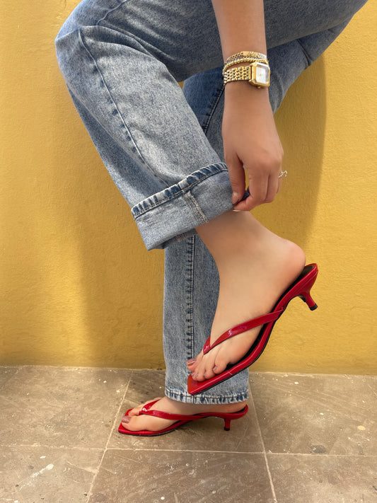 ZAPATILLAS DANIELA ROJO