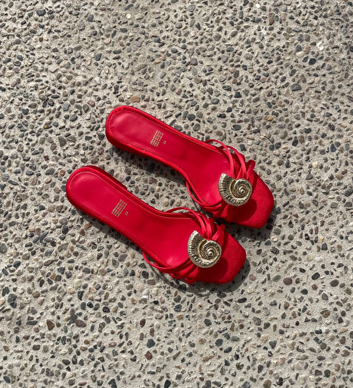 SANDALIAS CARACOL ROJO