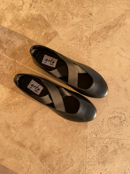 FLATS HELLEN NEGRO
