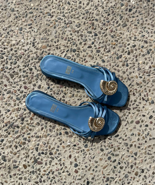SANDALIA CARACOL AZUL