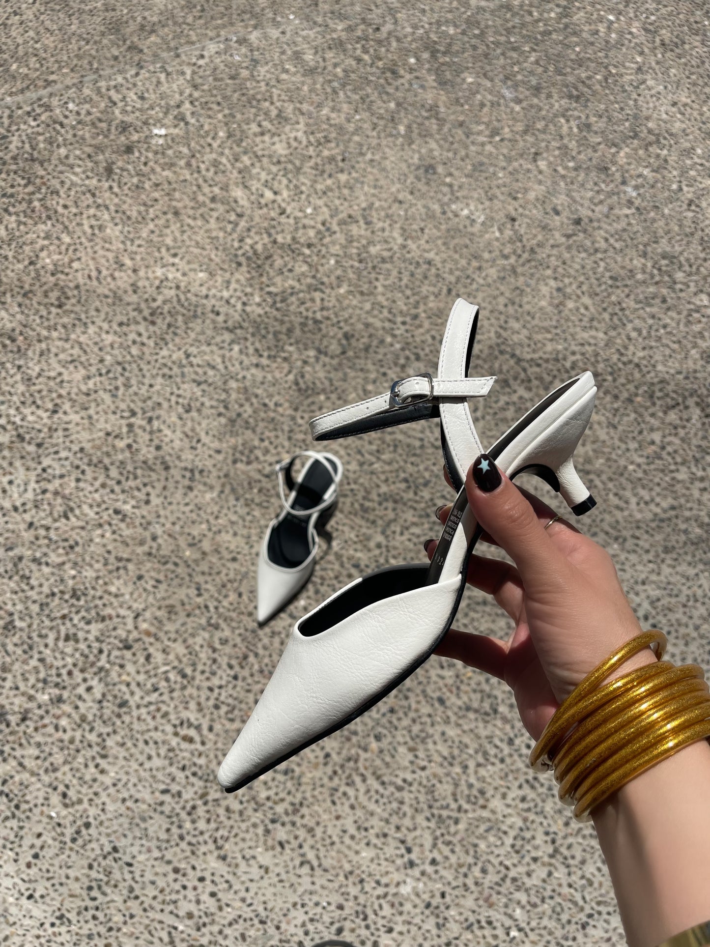 ZAPATILLAS SIENNA LATTE