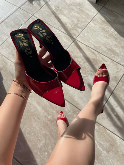 ZAPATILLAS LUISA ROJO