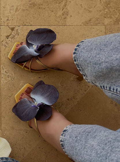 ZAPATILLA ORQUÍDEA ORO