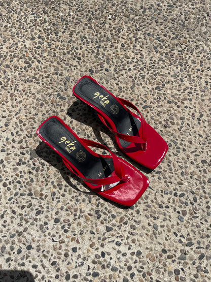 ZAPATILLAS DANIELA ROJO 2.0