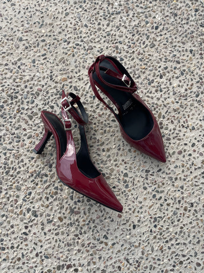 ZAPATILLAS DINORAH VINO (con pulsera)