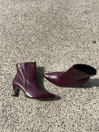 BOTAS ALEXIA VINO