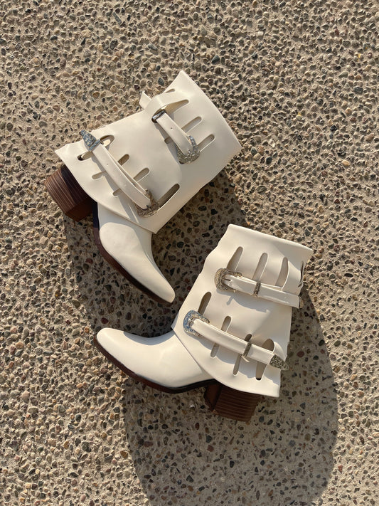 BOTAS OESTE LATE