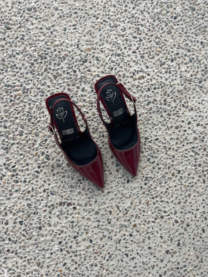 ZAPATILLAS DINORAH VINO (sin pulsera)