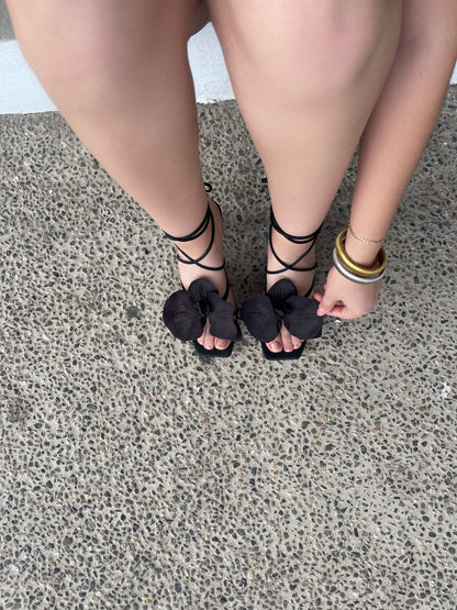 ZAPATILLA ORQUÍDEA NEGRO