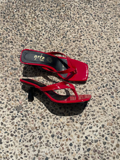ZAPATILLAS DANIELA ROJO 2.0