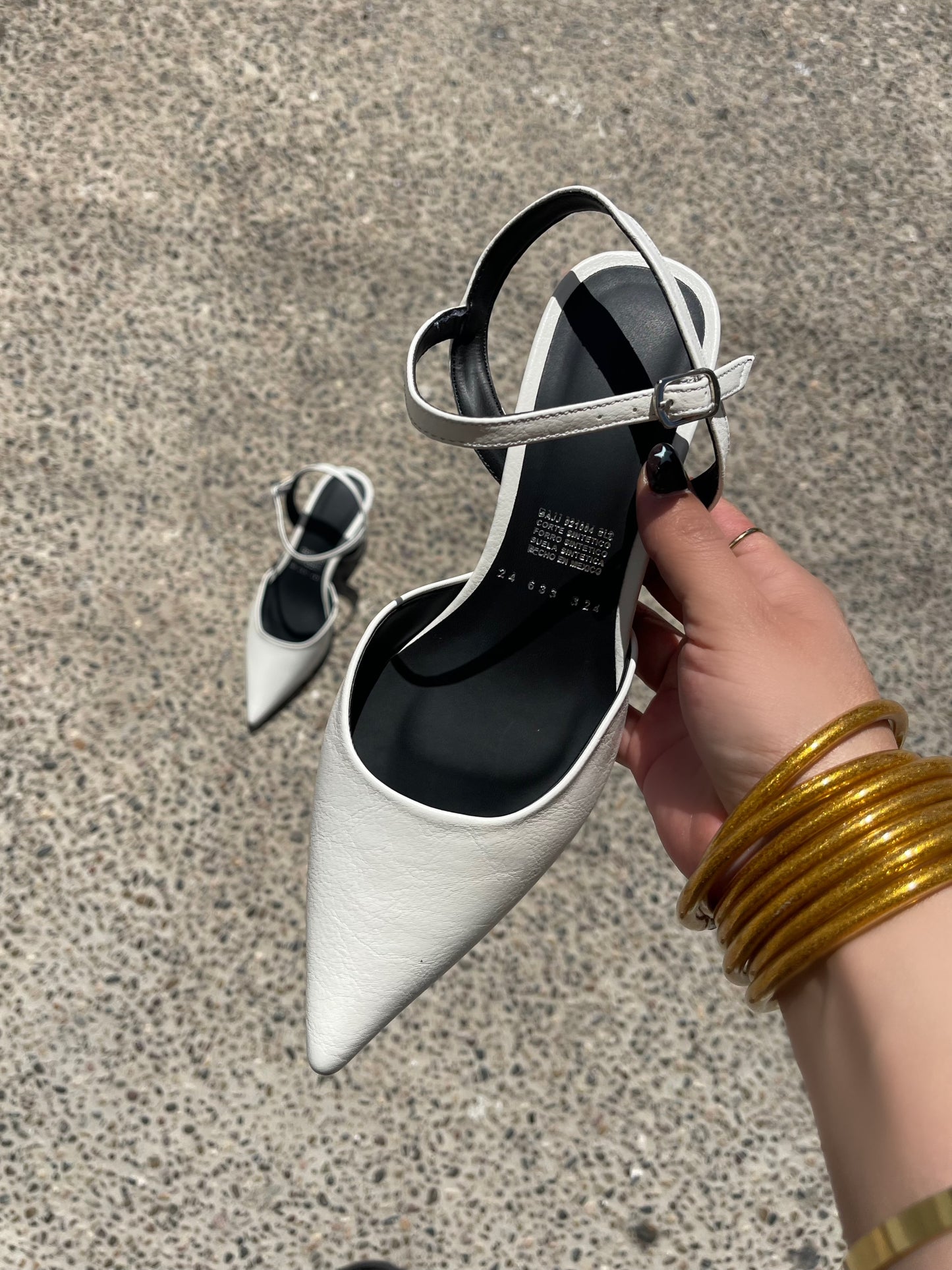 ZAPATILLAS SIENNA LATTE