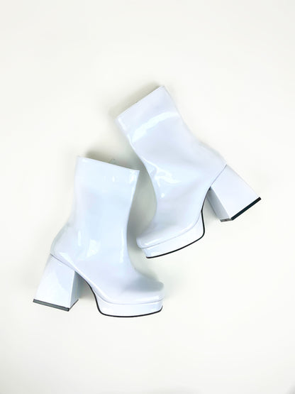 BOTA YEYÉ BLANCO